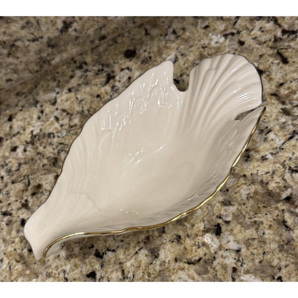 Lenox Dove Collection Open Candy Dish Bowl Gold Trim 8" x 4.75" x 2.5" USA Mint